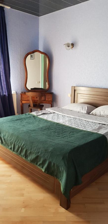 Guest House Likani 2017 Bordzjomi Buitenkant foto
